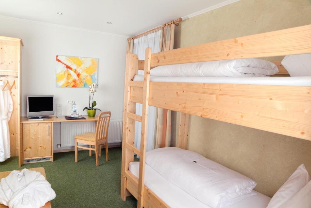 Hotel Garni Burger Sankt Jakob in Defereggen Rom bilde